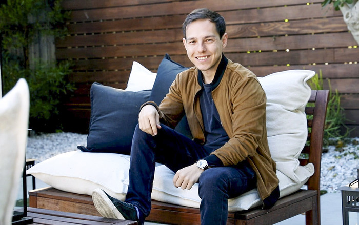 YouTuber kiếm hơn 37 tỷ sau 1 năm và câu chuyện thú vị cho những ai đang muốn làm Vlog Ảnh 2