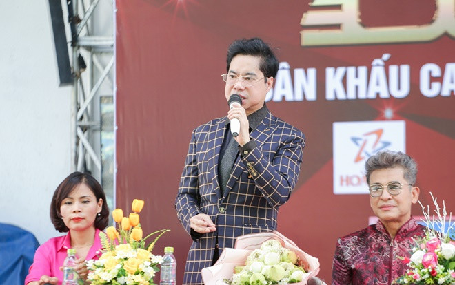 Ca sĩ Ngọc Sơn nói gì trước thông tin sân khấu Trống Đồng sẽ bị đóng cửa? Ảnh 2