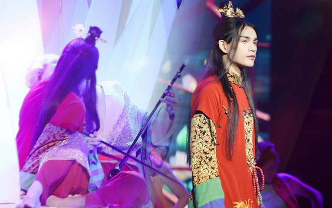 Hình ảnh hot: Nguyễn Trần Trung Quân khóa môi Denis Đặng đầy mùi mẫn trên sân khấu tái diễn đại cảnh Tự tâm Ảnh 2