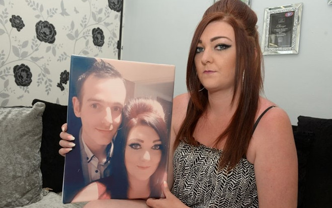 Chú rể ngã chết khi diễn trò vui cho mọi người vài tháng trước lễ cưới Ảnh 2