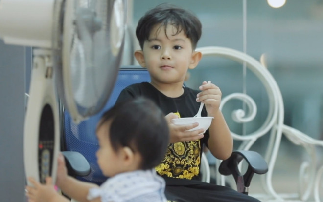 Công cuộc làm anh trai đầy gian nan của Kubi khi phải chăm sóc em gái Ảnh 2