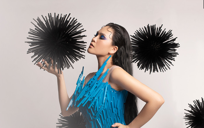 Sởn da gà vì vẻ đẹp nghệ thuật và ý nghĩa nhân văn của thời trang từ rác tái chế Ảnh 2