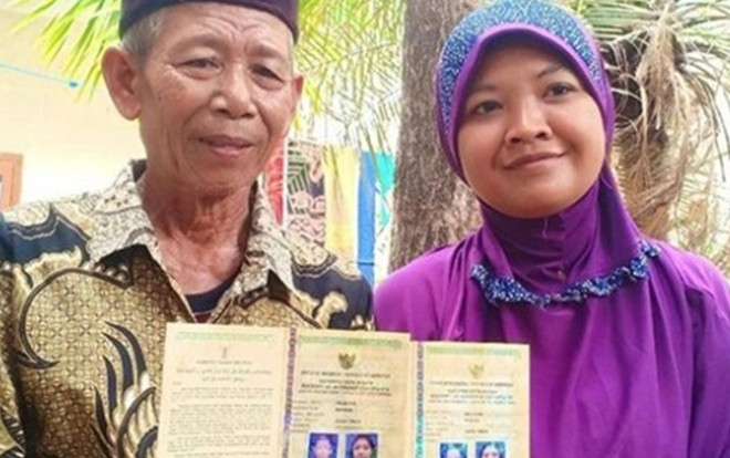 Cô gái 28 tuổi kết hôn với ông già 70 chỉ 4 tháng sau lần gặp đầu tiên nhưng giá trị của hồi môn mới gây bất ngờ Ảnh 2