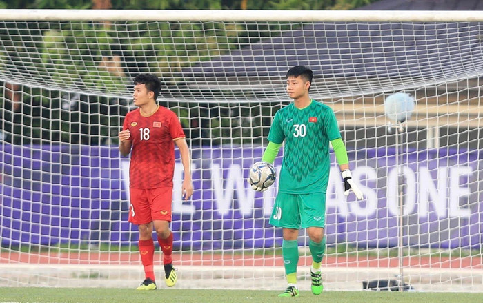 Thủ môn Nguyễn Văn Toản bị giả mạo facebook sau sai lầm trước U22 Thái Lan Ảnh 2