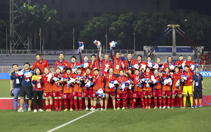 Đội tuyển bóng đá nữ Việt Nam được thưởng nóng khi đạt HCV SEA Games 30 Ảnh 2
