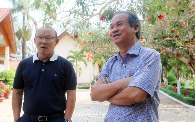 HLV Lê Thụy Hải: Bầu Đức kiến tạo thành công cho bóng đá Việt Nam Ảnh 2