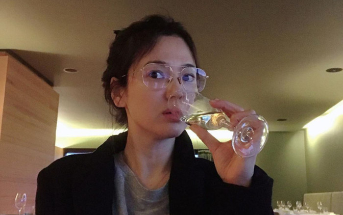 Song Hye Kyo lộ ảnh mặt mộc khoe khéo nhan sắc xinh đẹp đỉnh cao như thiếu nữ đôi mươi Ảnh 2