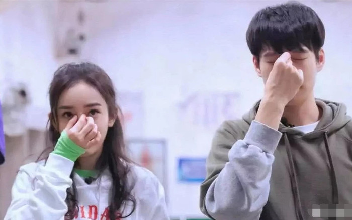 Chia sẻ kiểu bạn trai trong mộng, dân mạng đã hiểu vì sao Dương Mịch lại chọn Ngụy Đại Huân Ảnh 2