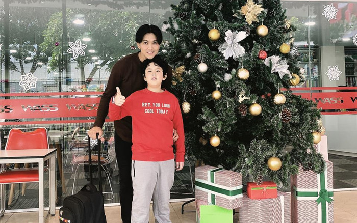 Con trai Tim và Trương Quỳnh Anh gây bất ngờ với ngoại hình bụ bẫm và chiều cao đáng ngưỡng mộ Ảnh 2