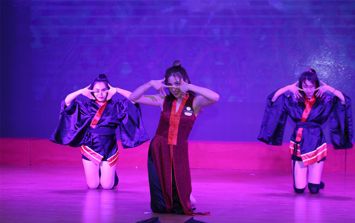 Thí sinh ĐH Quốc tế Hồng Bàng tự tin thể hiện tài năng nghệ thuật tại sơ khảo Miss University NHG 2020 Ảnh 2