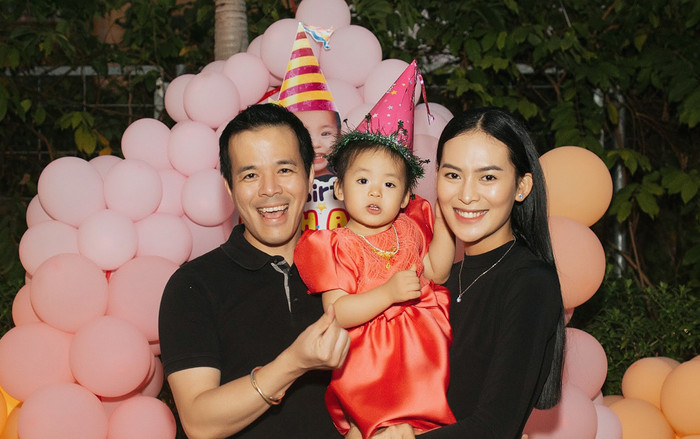 Người đẹp được yêu thích nhất MUV 2015 tổ chức sinh nhật 2 tuổi cực yêu cho con gái Ảnh 2