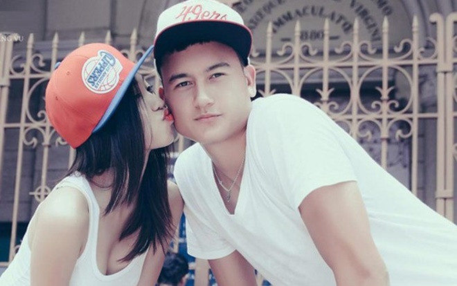 Đặng Văn Lâm: Thủ môn đào hoa khiến các hot girl 'say như điếu đổ' Ảnh 2