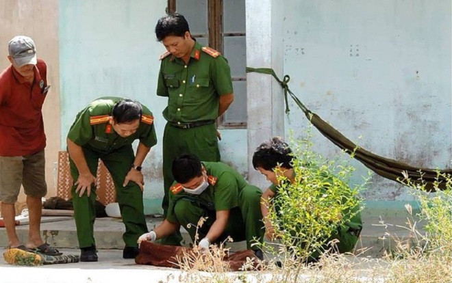 Bị phản đối chuyện tình cảm vì lớn tuổi, nam thanh niên rút dao đâm tử vong anh trai người tình Ảnh 2