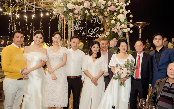 Á hậu Thanh Tú lần đầu hé lộ hình ảnh quý tử kháu khỉnh Ảnh 2