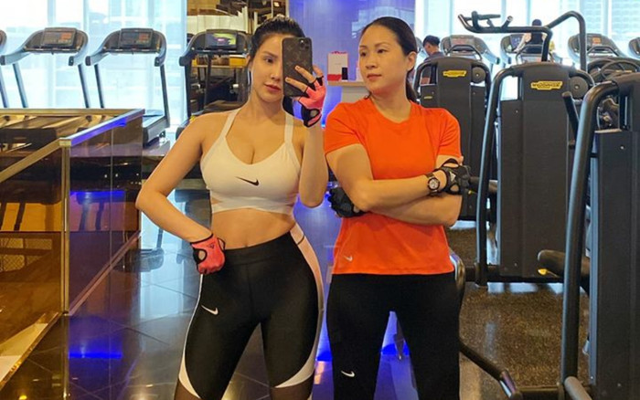 Diệp Lâm Anh tự tin khoe cận cảnh body săn chắc, quyến rũ sau hơn 1 tháng sinh con Ảnh 2