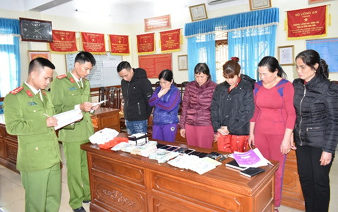 Triệt phá đường dây đánh bạc giao dịch hàng tỷ đồng mỗi ngày ở Ninh Bình Ảnh 2