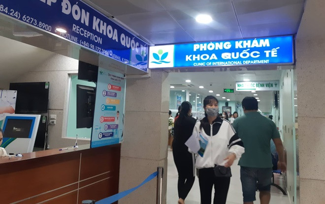 Bị tố cho trẻ 1 tuổi uống thuốc kháng sinh hết hạn gần 1 tháng, BV Nhi Trung ương lên tiếng thừa nhận, xem xét kỷ luật điều dưỡng phát thuốc Ảnh 2