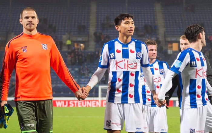 Truyền thông Indonesia cay cú Đoàn Văn Hậu: 'Ra mắt CLB Hà Lan, cầu thủ đạp gãy chân Dimas lại phạm lỗi thô bạo' Ảnh 2