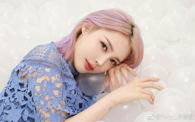 Ghi sổ cấp tốc 12 tips làm đẹp chuẩn bị đón giáng sinh Ảnh 2