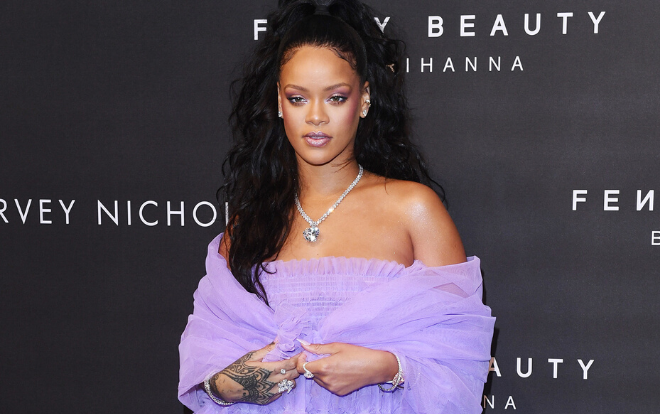 Rihanna tung 8 bảng màu mắt mới với giá cực hời Ảnh 2