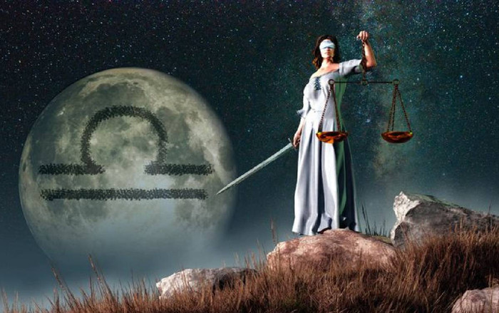 Tử vi hàng ngày 12 cung hoàng đạo thứ 3 ngày 24/12/2019: Thiên Bình gia tăng vận đào hoa, Xử Nữ may mắn trong công việc Ảnh 2