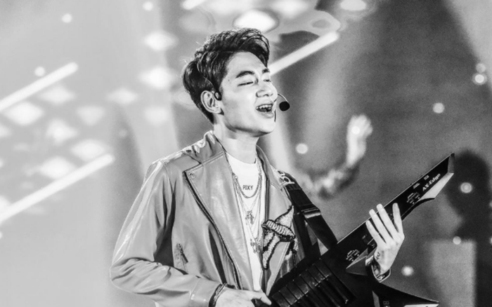 Trung tâm thương mại ‘vỡ trận’, khán giả hô vang tên K-ICM trong đêm nhạc Giáng sinh Ảnh 2