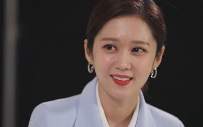 Jang Nara phủ nhận hẹn hò với Lee Sang Yoon, tiết lộ mẫu bạn trai lý tưởng Ảnh 2