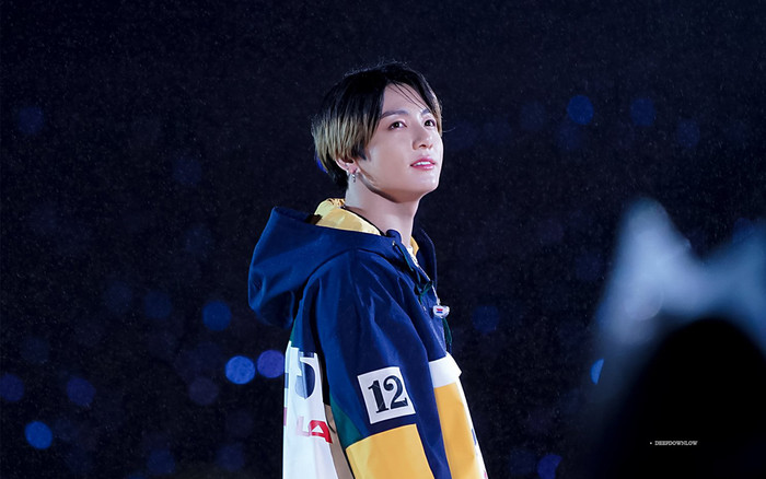 Jungkook (BTS) là nghệ sĩ Kpop solo duy nhất có 2 bài hát nằm trong BXH Cumulative Popularity của iTunes 2019 Ảnh 2