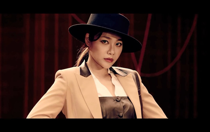 Thì ra nhạc sĩ E.NA - người sản xuất nhạc cho ITZY và TWICE chính là Yuna (AOA) Ảnh 2