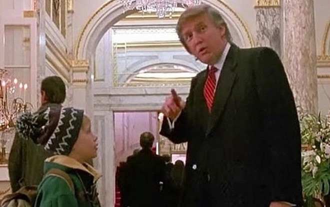 Con trai ông Trump nổi giận khi cha bị cắt cảnh trong phim 'Ở nhà một mình' Ảnh 2