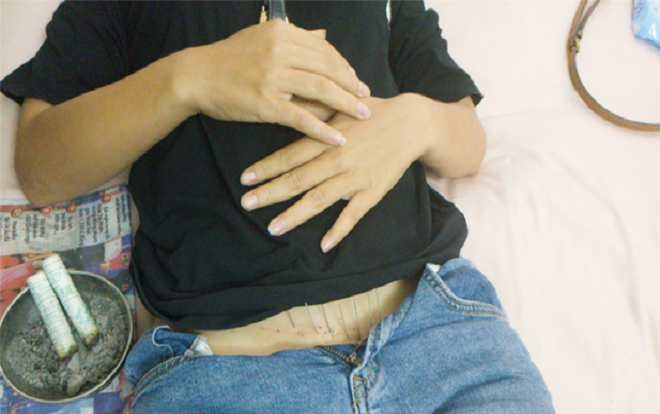 Phát hiện súng và thuốc gây nghiện tại cơ sở làm đẹp ở Sài Gòn Ảnh 2