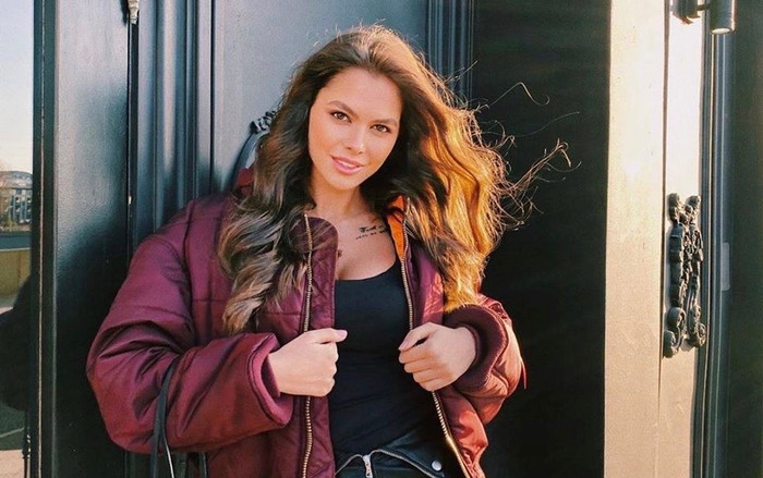 Nhan sắc quyến rũ của siêu mẫu Nga từ chối phũ phàng Ronaldo Ảnh 2