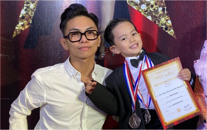 Lần đầu thi khiêu vũ thể thao, con trai Khánh Thi - Phan Hiển xuất sắc đoạt 2 huy chương bạc Ảnh 2