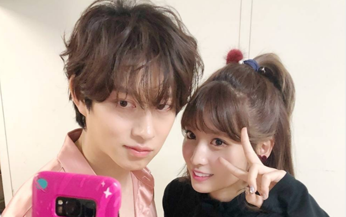 Công ty quản lý xác nhận Kim Heechul và Momo hẹn hò, cùng điểm lại những khoảnh khắc 'tình bể bình' của cặp đôi 2020 Ảnh 2