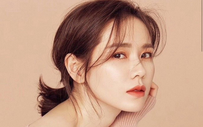 Bí quyết giữ da lão hóa ngược ở tuổi 37 của chị đẹp Son Ye Jin Ảnh 2