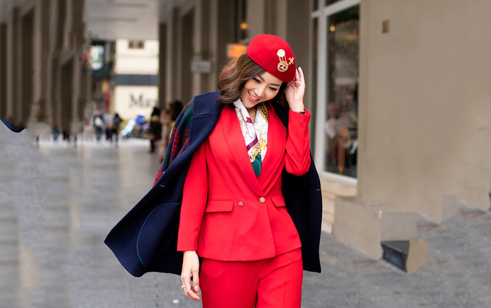 Thanh Hương hóa nàng công sở kiêu kỳ dạo phố ngày chớm xuân Ảnh 2