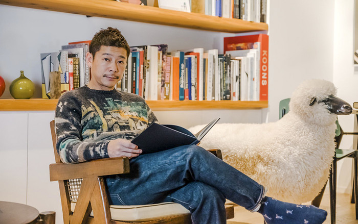 Tỷ phú Nhật hứa tặng 200 tỷ cho người theo dõi trên Twitter, dân mạng 'nháo nhào' ấn follow ngay lập tức Ảnh 2