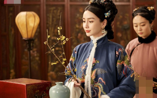 Angelababy thử thách với tạo hình Thanh cung, hình ảnh xinh đẹp khiến người xem 'chết mê' Ảnh 2