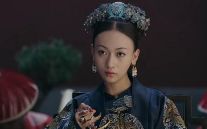 Lệnh hoàng quý phi (Kim chi ngọc diệp): Dám hại con chị, chị khoét mắt ra! Ảnh 2