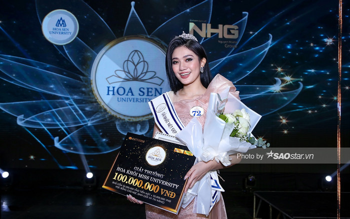 Võ Ngọc Hồng Đào - Tân Hoa khôi Đại học Hoa Sen: 'Vì nhút nhát, mình từng nhiều lần có ý định bỏ thi…' Ảnh 2