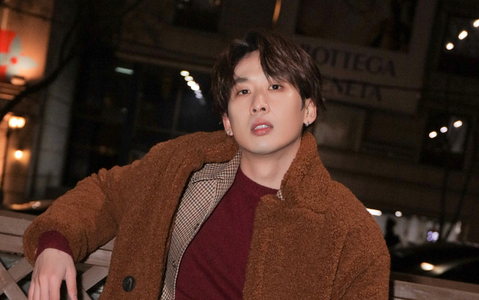 Giữa tâm bão tranh cãi cái kết 'Bố già', Tuấn Trần lên tiếng: 'Nút thắt vốn đã được gỡ từ tập 1' Ảnh 2