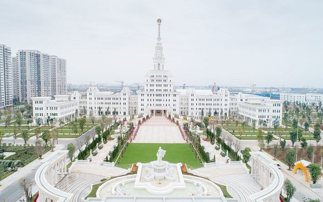 Cận cảnh từng ‘ngõ ngách’ bên trong Đại học VinUni: Xịn xò chẳng khác nào những ngôi trường ở châu Âu Ảnh 2