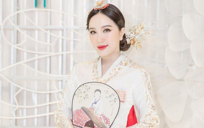 Bảo Thy diện hanbok, khoe vẻ đẹp quên tuổi tác sau khi lấy chồng Ảnh 2