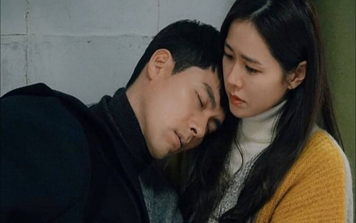 Tóc Tiên, Diệu Nhi mê mẩn anh lính Bắc Hàn Hyun Bin trong phim 'Hạ cánh nơi anh' Ảnh 2