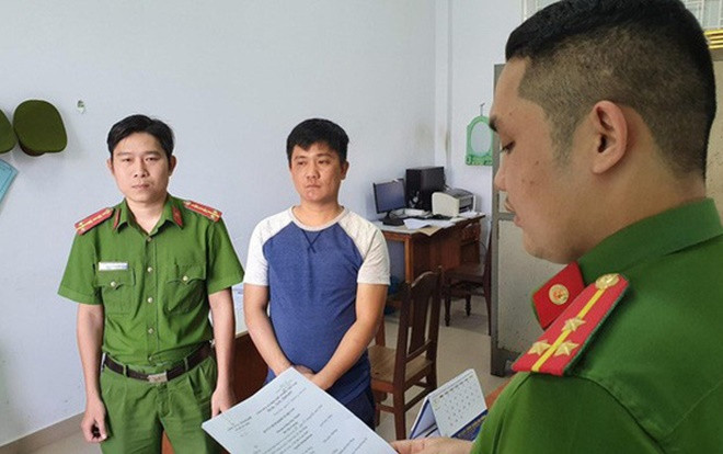 Bắt giam tài xế chạy xe máy sau khi uống bia gây tai nạn khiến 2 người phụ nữ đi bộ tử vong Ảnh 2