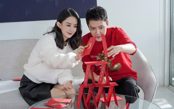 Triệu Lệ Dĩnh và Phùng Thiệu Phong đẹp đôi, tình tứ trong bộ ảnh quảng cáo mới nhất Ảnh 2