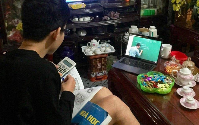 Các cô cậu học trò truyền tai nhau cách nhận lì xì: Khi nào khách đến chơi nhà thì cứ làm ngay việc này! Ảnh 2