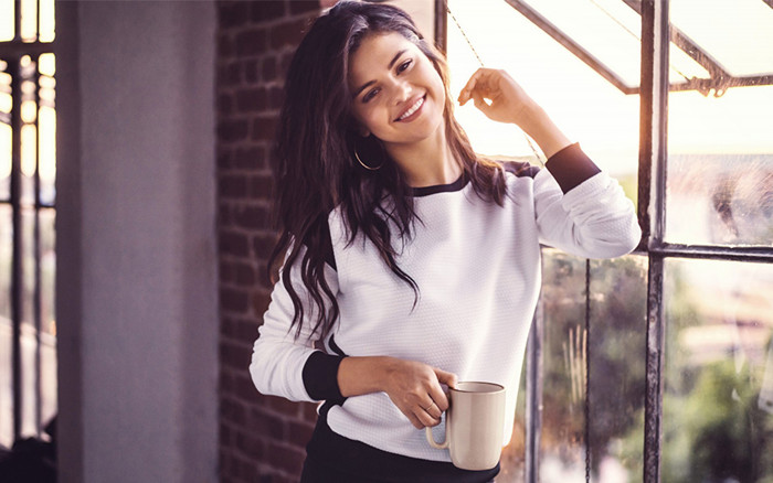 Selena Gomez tiếp tục xác lập nên thành tích 'khủng' trong sự nghiệp với album Rare Ảnh 2
