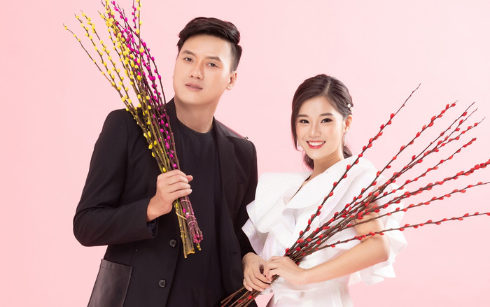 Quách Ngọc Tuyên - Hoàng Yến Chibi diện đồ đôi đón Tết, bật mí kế hoạch đầu tiên năm 2020 Ảnh 2