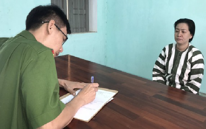 Nữ quái cấu kết với cán bộ ngân hàng, lừa đảo gần 135 tỷ đồng Ảnh 2